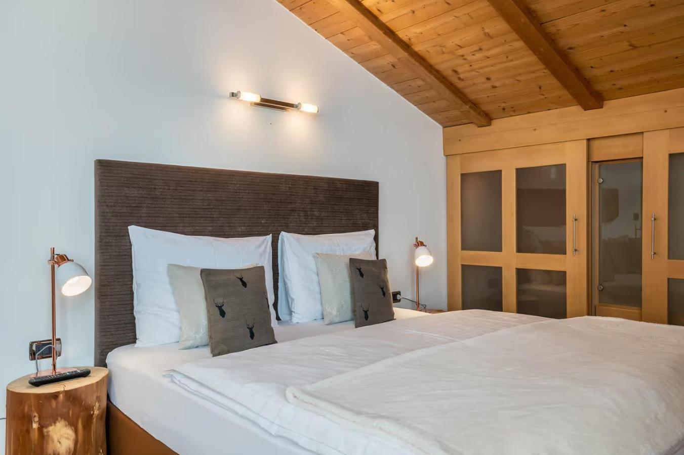 Ritschhof Guest House ไลออน ภายนอก รูปภาพ