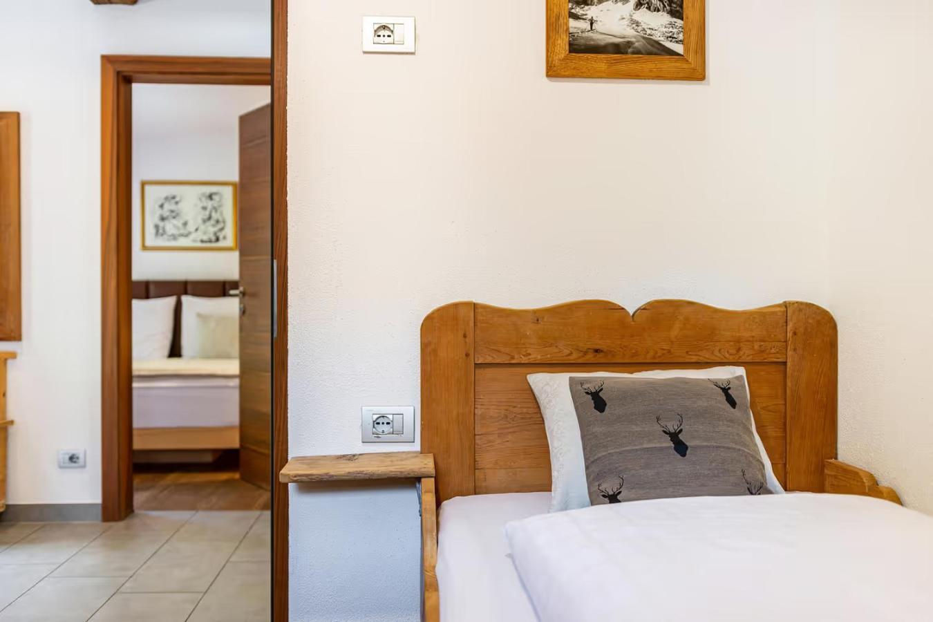 Ritschhof Guest House ไลออน ภายนอก รูปภาพ